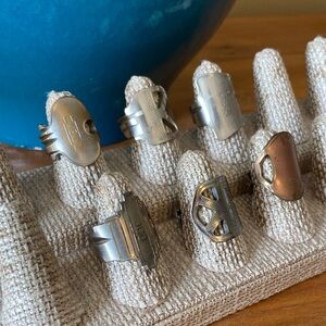 Lot of 6 Key Rings and Display Stand